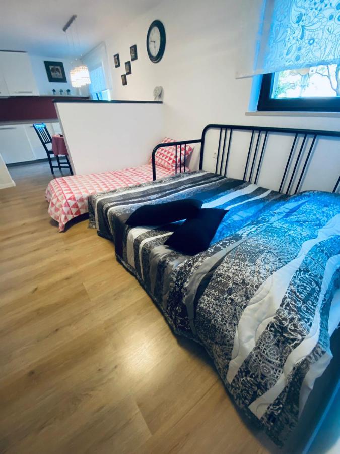 Apartma Kamnitnk Škofja Loka Buitenkant foto
